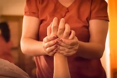 PRISCILA RAGAZZI YOGA E MASSOTERAPIA em Franca | Agilpass