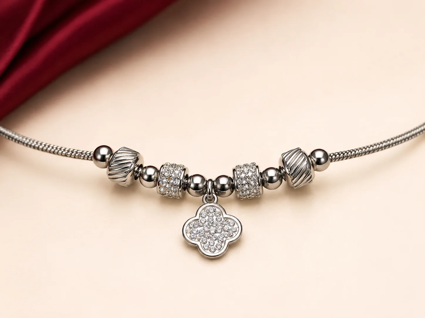 Pulseira Trevo de Luz