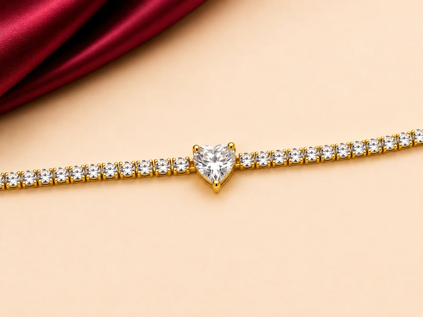 Pulseira Coração de Cristal Dourado